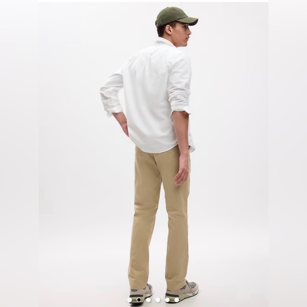 GAP Men’s Modern Straight Khakis, 32 X 30 - Picture 2 of 8